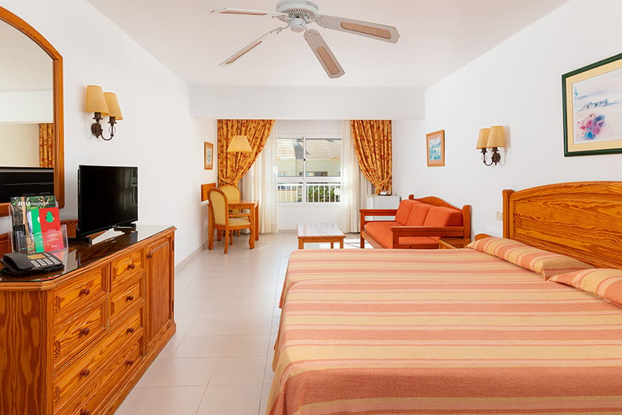 Habitación Doble para uso individual (Edificio Oliva Village)