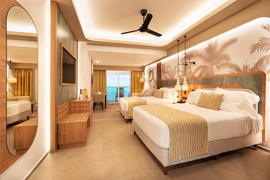 Jr. Suite Superior with sea view