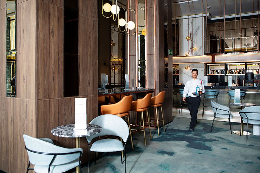 Lobby-bar-riu-plaza-espana-3.jpg