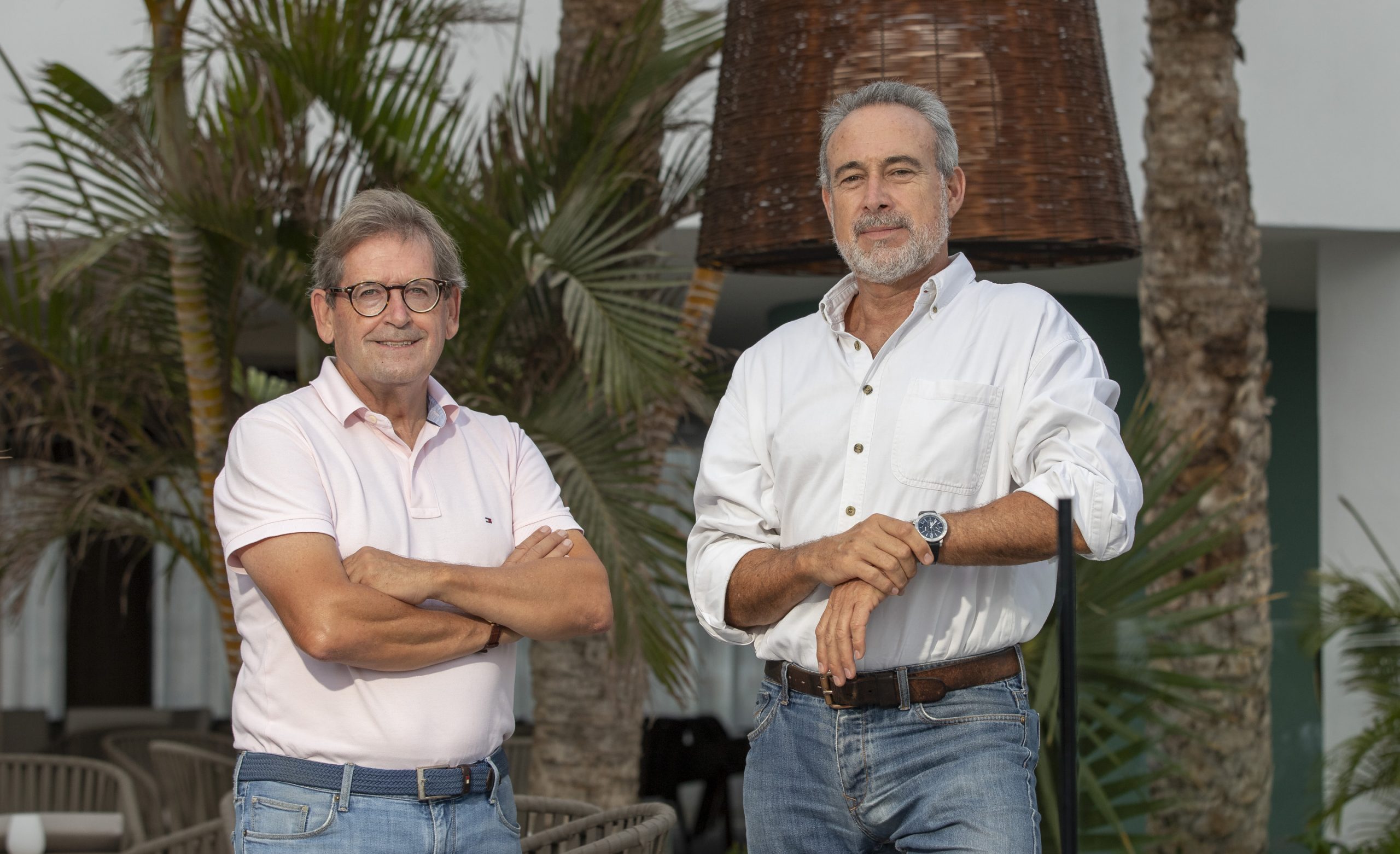 Luis Riu, CEO of Riu Hotels & Resorts, and Félix Casado, director of the Atlantic Zone of the chain.