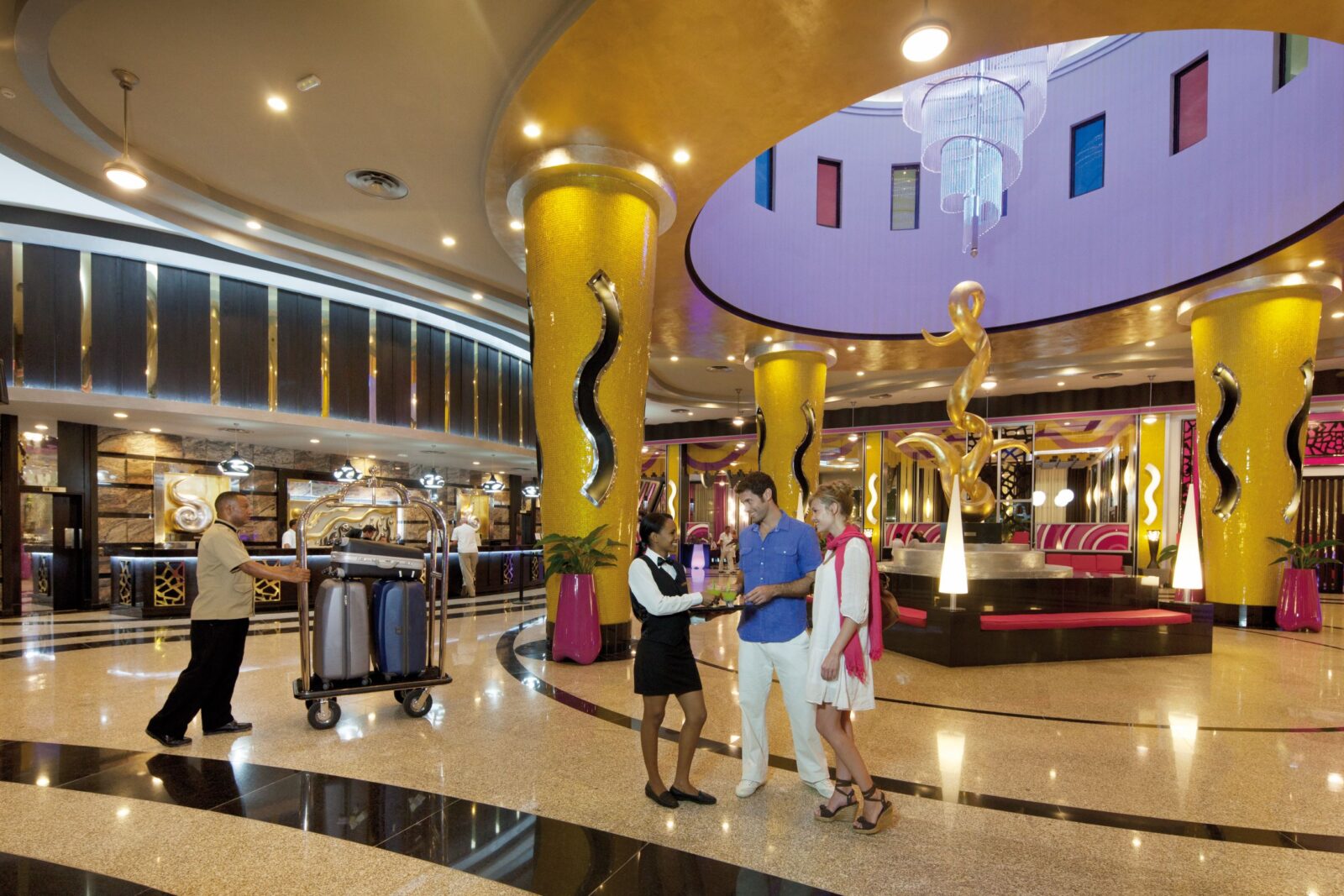 The lobby of the Riu Palace Bavaro before the renovation