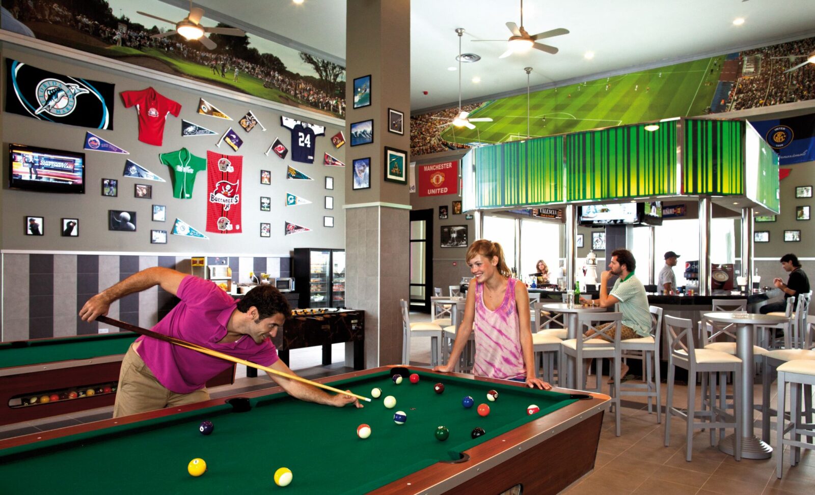 The Sports Bar at the Riu Palace Bavaro before the renovation