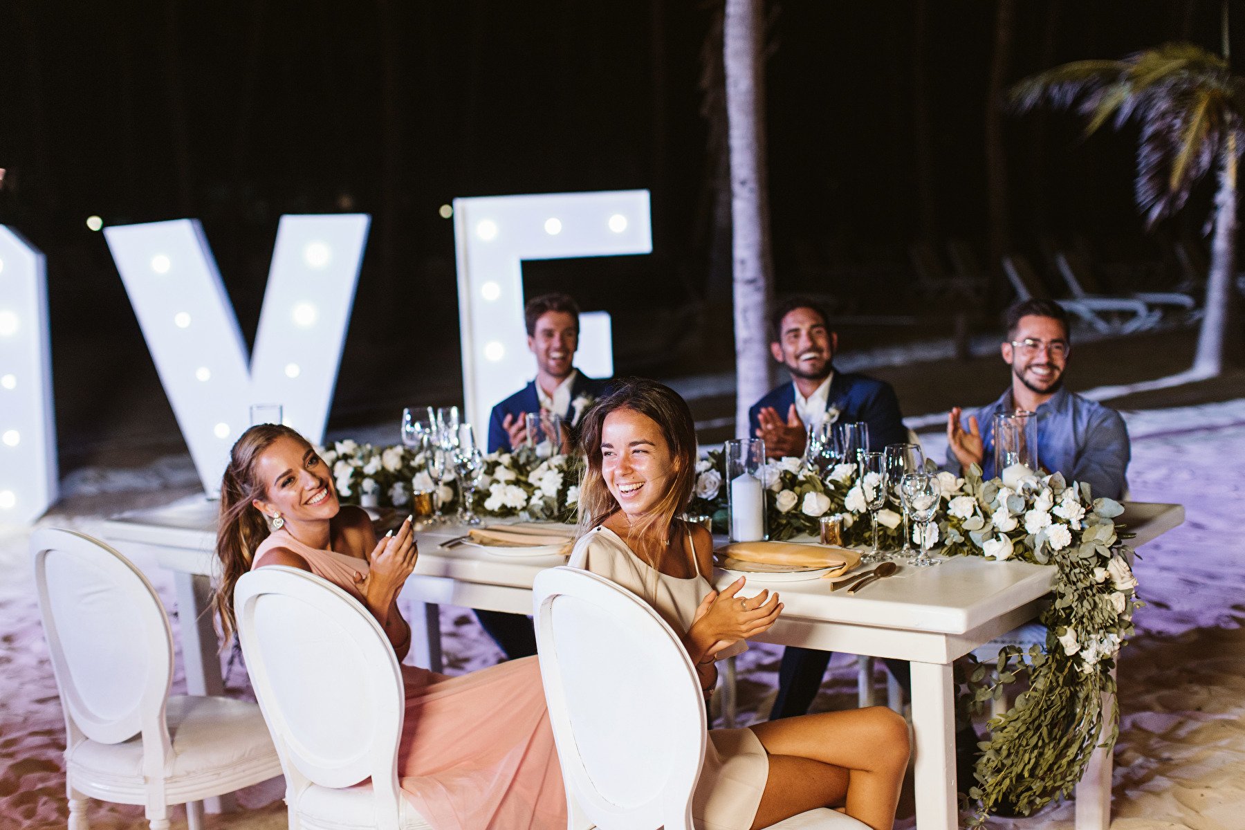 fiesta de boda en la playa