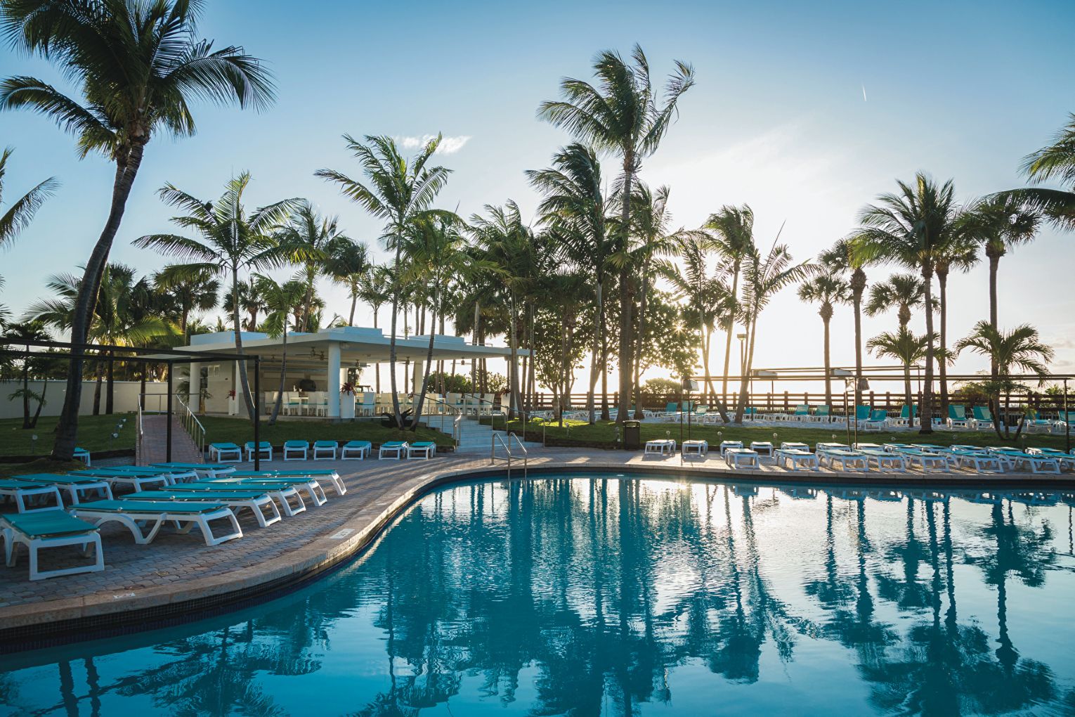 piscina del hotel Riu Plaza Miami Beach