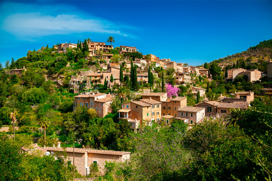 Pueblo-Mallorca.jpg