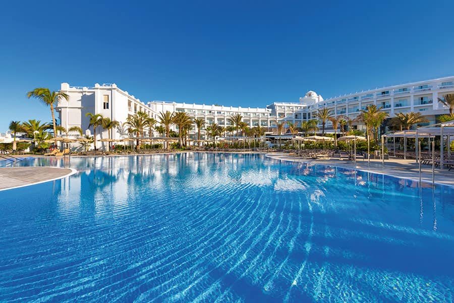 RIU Party · Hotels with DJs, Themed Parties, and Pool Parties