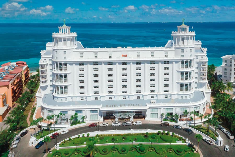 nuevologo-riu-palace-americas.jpg