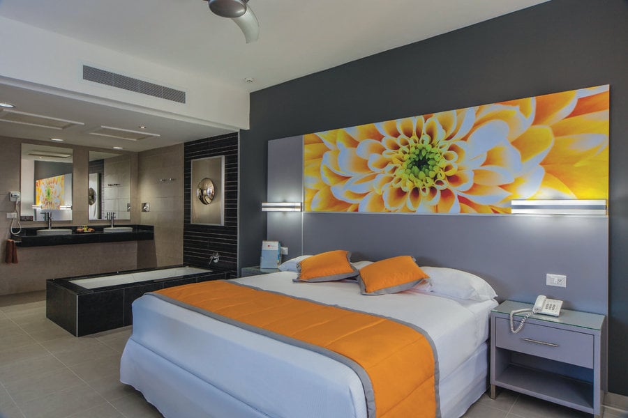 Suite with sea view