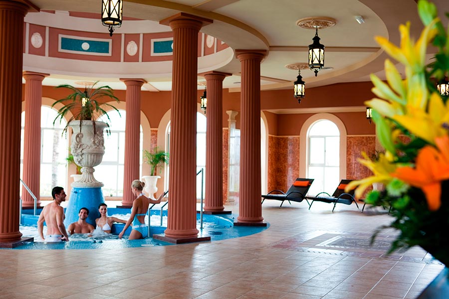 Spa-riu-emerald-bay.jpg