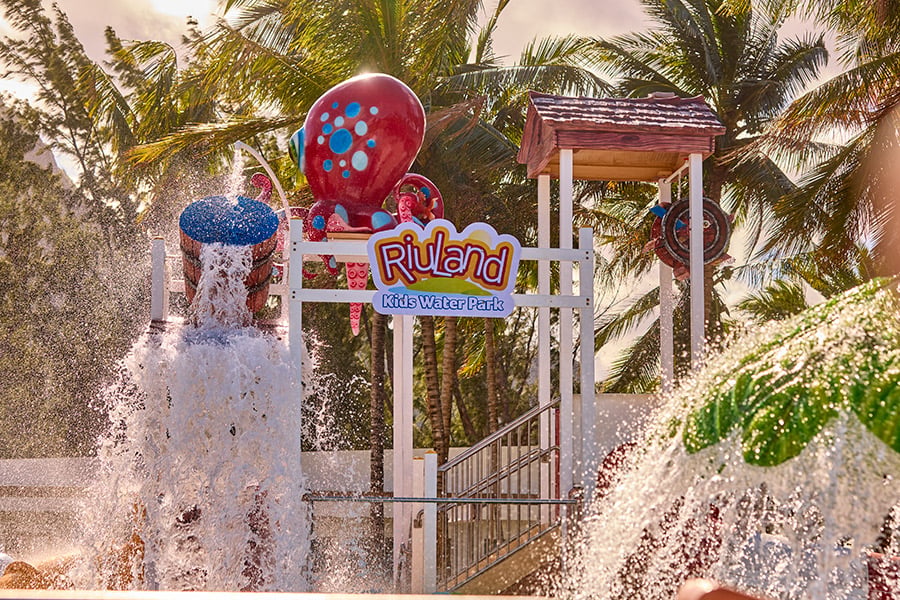 Hotel-riu-turquoise-riuland.jpg