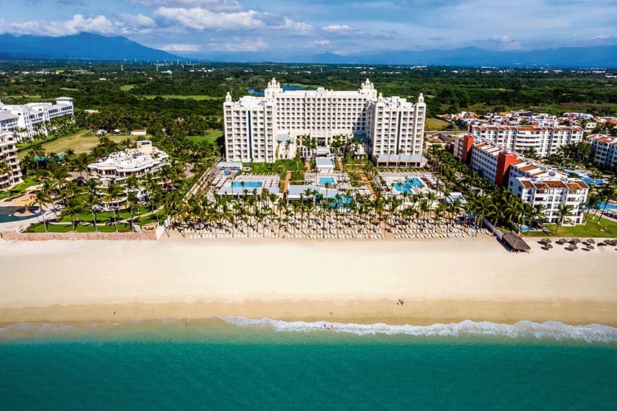 Hotel-riu-vallarta-4.jpg