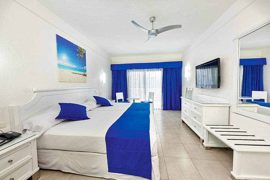 Connecting Standard Double (2 rooms)